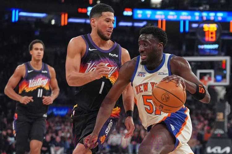 布克复出27分 太阳逆转双杀尼克斯 布克复出27分 太阳逆转双杀尼克斯